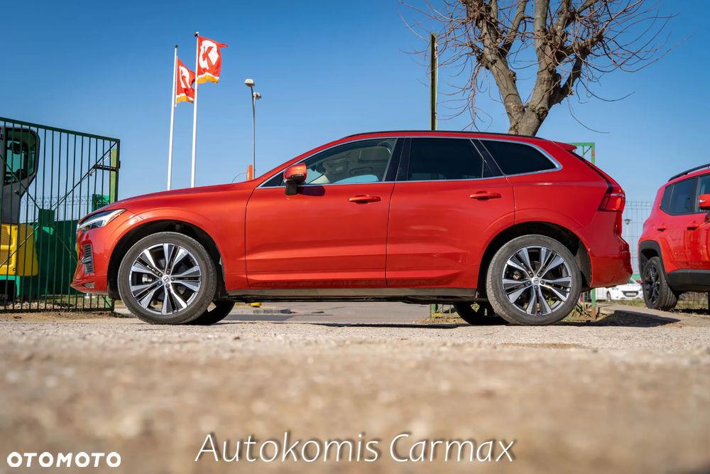 Volvo XC 60 T5 AWD Momentum - 6