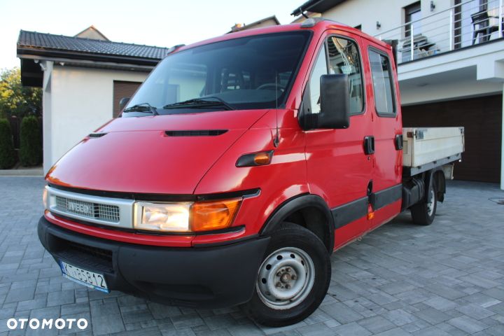 Iveco DAILY_BEZAWARYJNE_ZDROWE_BRYGADÓWKA_7-OSOBOWE DOKA DUBEL KABINA+ SKRZYNIA ŁADUNKOWA HAK_ZAREJESTROWANE_ - 2
