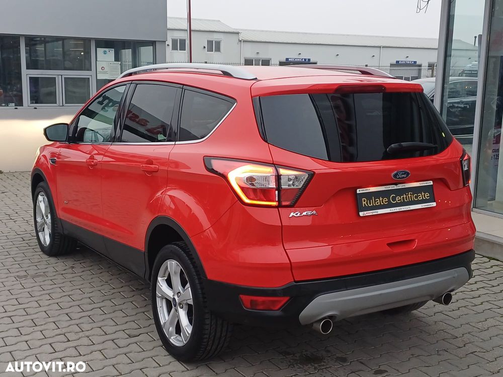 Ford Kuga 2.0 TDCi 4WD Powershift Titanium - 5