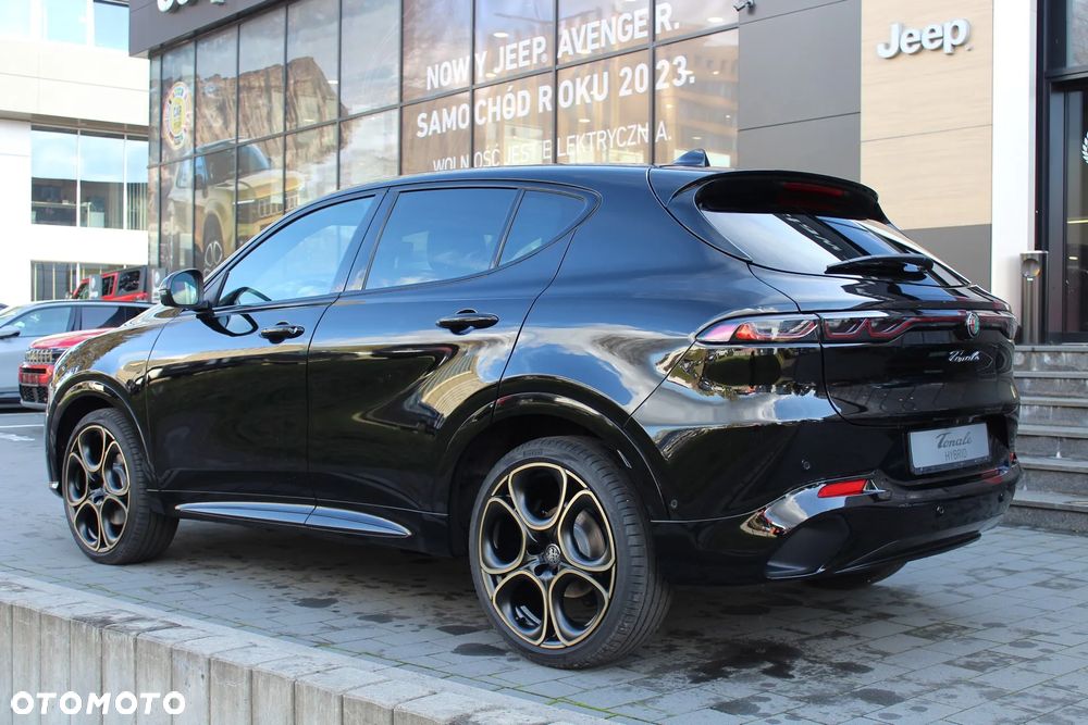 Alfa Romeo Tonale 1.5 T4 GSE mHEV Intensa DCT - 3