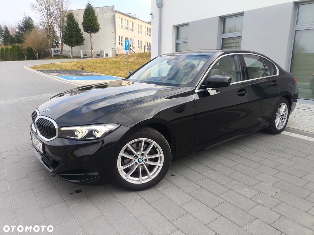 BMW Seria 3 320i - 4