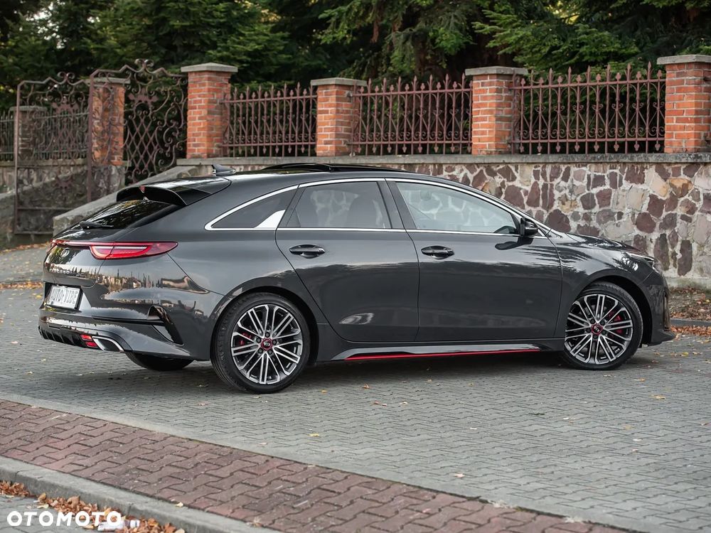 Kia ProCeed 1.6 T-GDI DCT7 OPF GT - 14