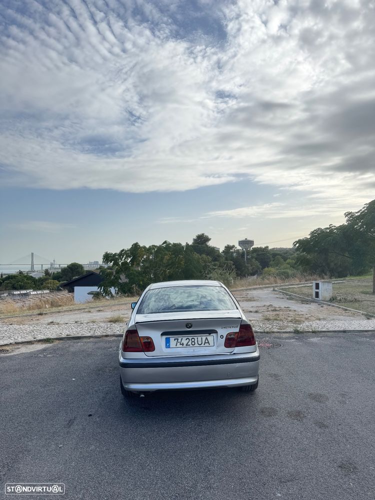 BMW 320 d - 4