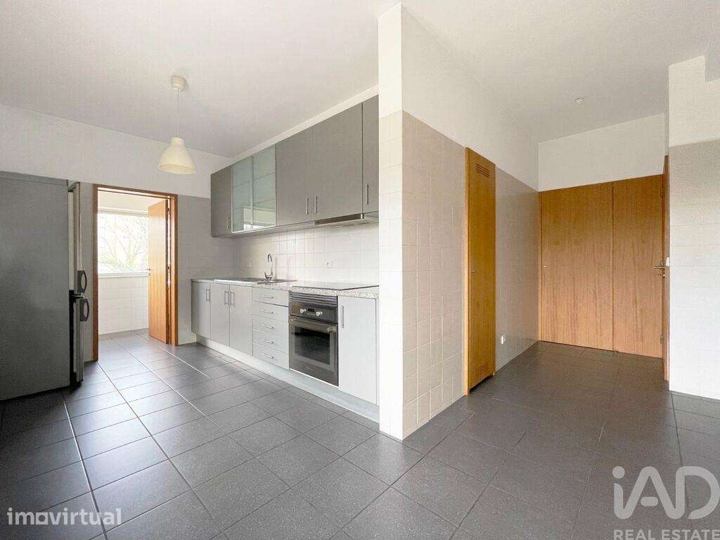 Apartamento T2 em Azurém - Grande imagem: 5/10