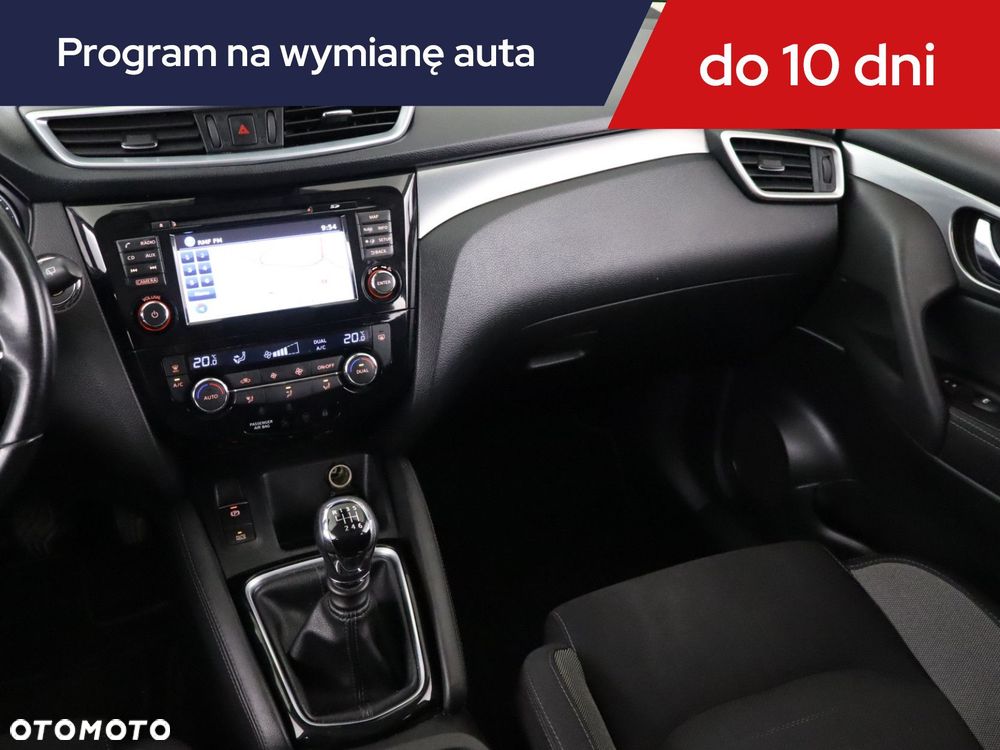 Nissan Qashqai - 10