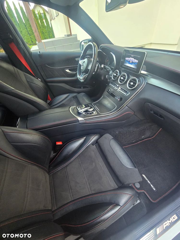 Mercedes-Benz GLC - 16