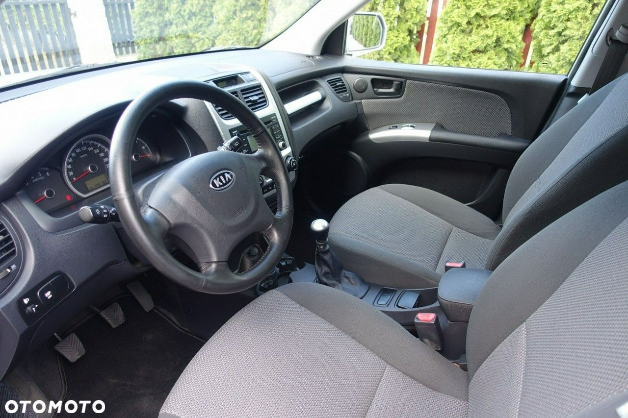 Kia Sportage - 12
