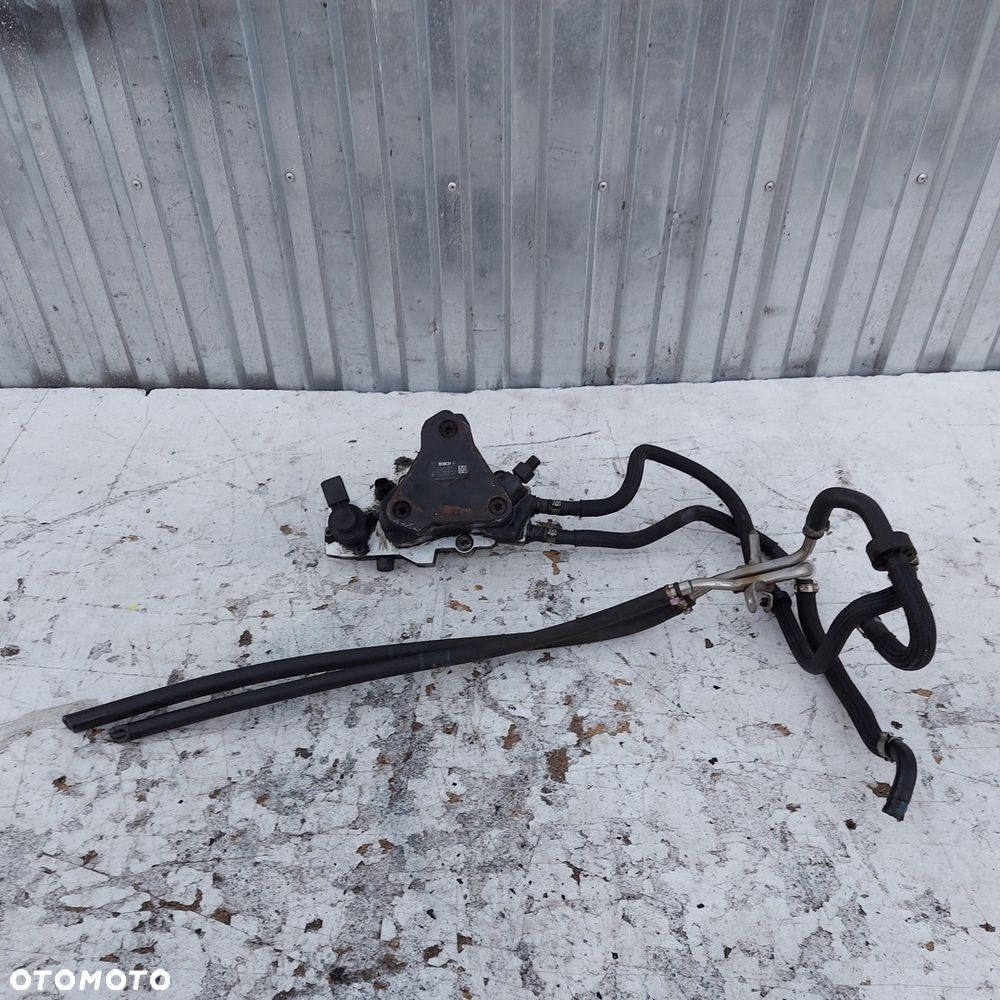 POMPA WTRYSKOWA PRZEWODY KOMPLET MERCEDES DEMONTAZ ORYGINAL 6460700401 - 1
