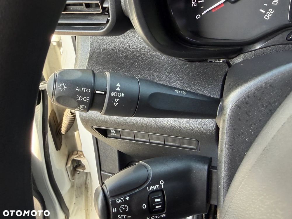 Citroën Berlingo XL 1.5 BlueHDI Feel S&S - 25