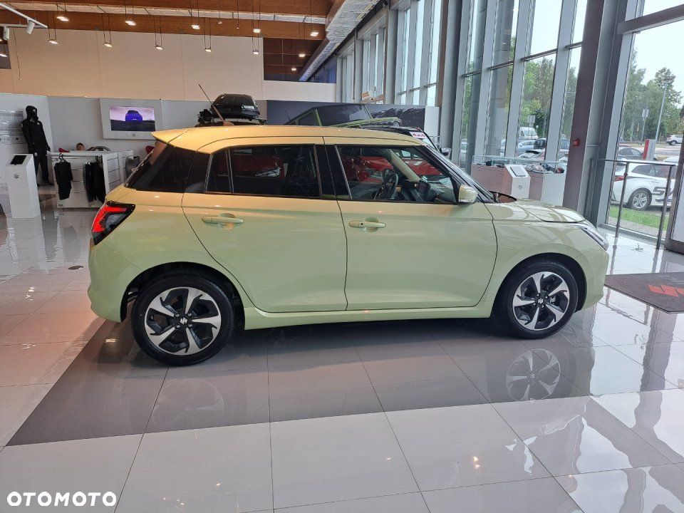 Suzuki Swift - 4