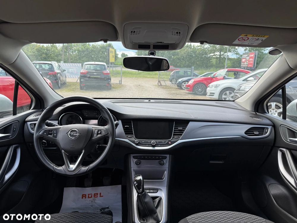 Opel Astra 1.6 CDTI Enjoy - 23