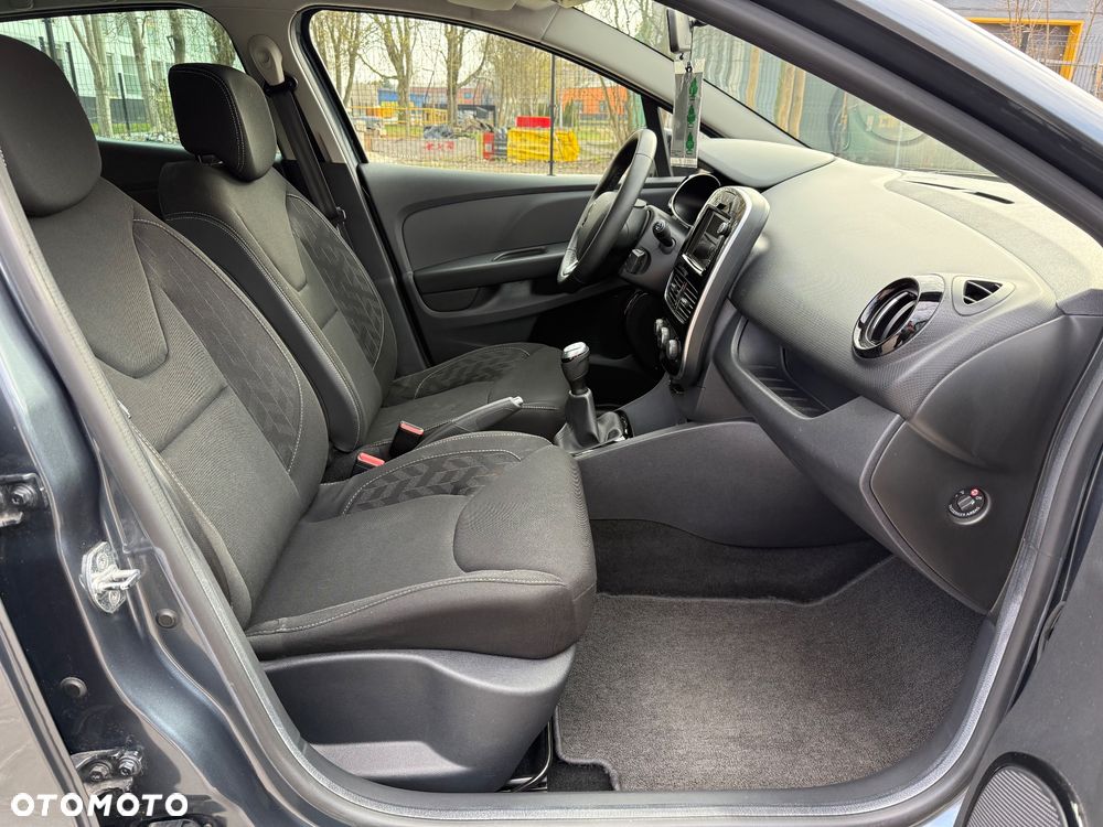 Renault Clio 0.9 TCe Limited - 26