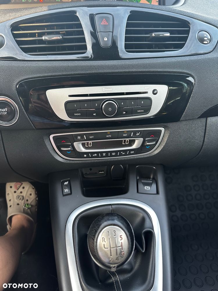 Renault Scenic ENERGY dCi 130 BOSE EDITION - 15
