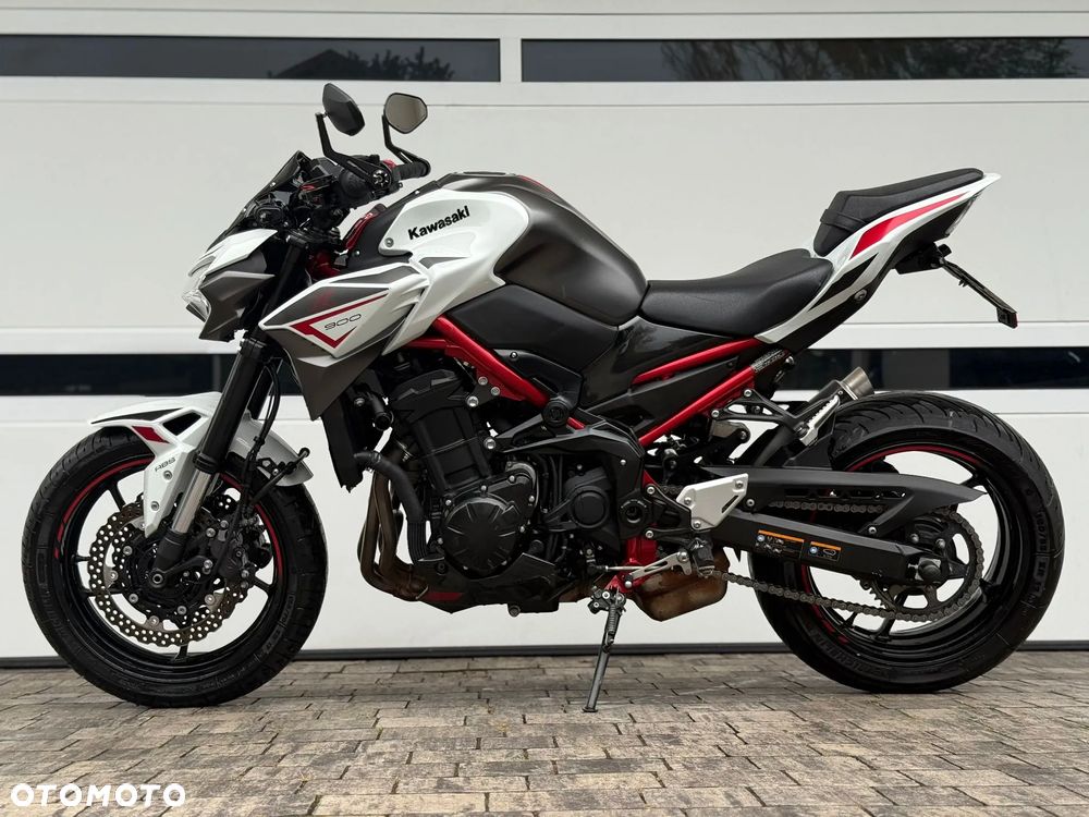 Kawasaki Z 900 - 6