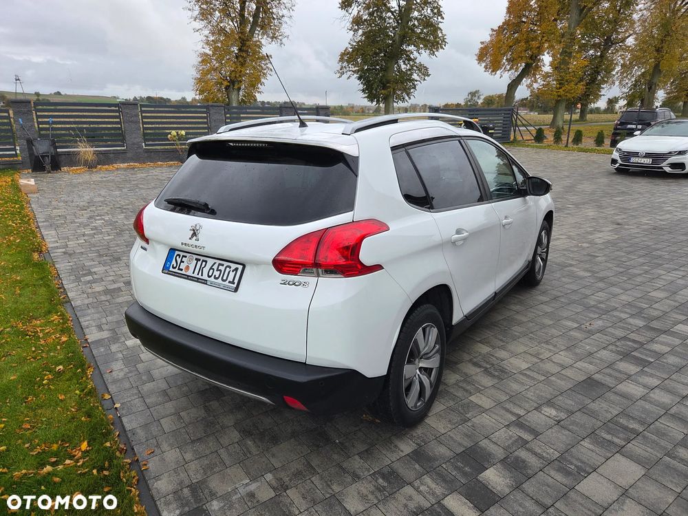 Peugeot 2008 Blue-HDi FAP 100 STOP & START Style - 11