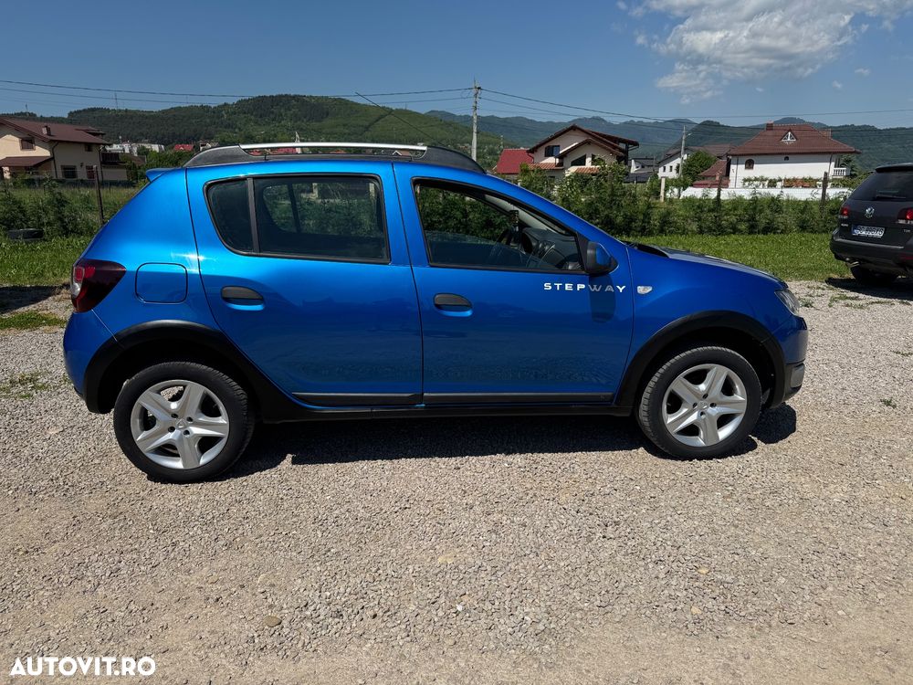 Dacia Sandero Stepway 0.9 TCe - 11