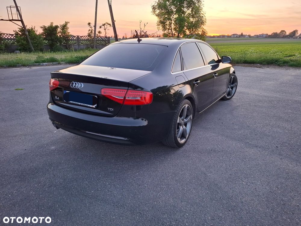 Audi A4 Limousine 2.0 TDI clean diesel - 23