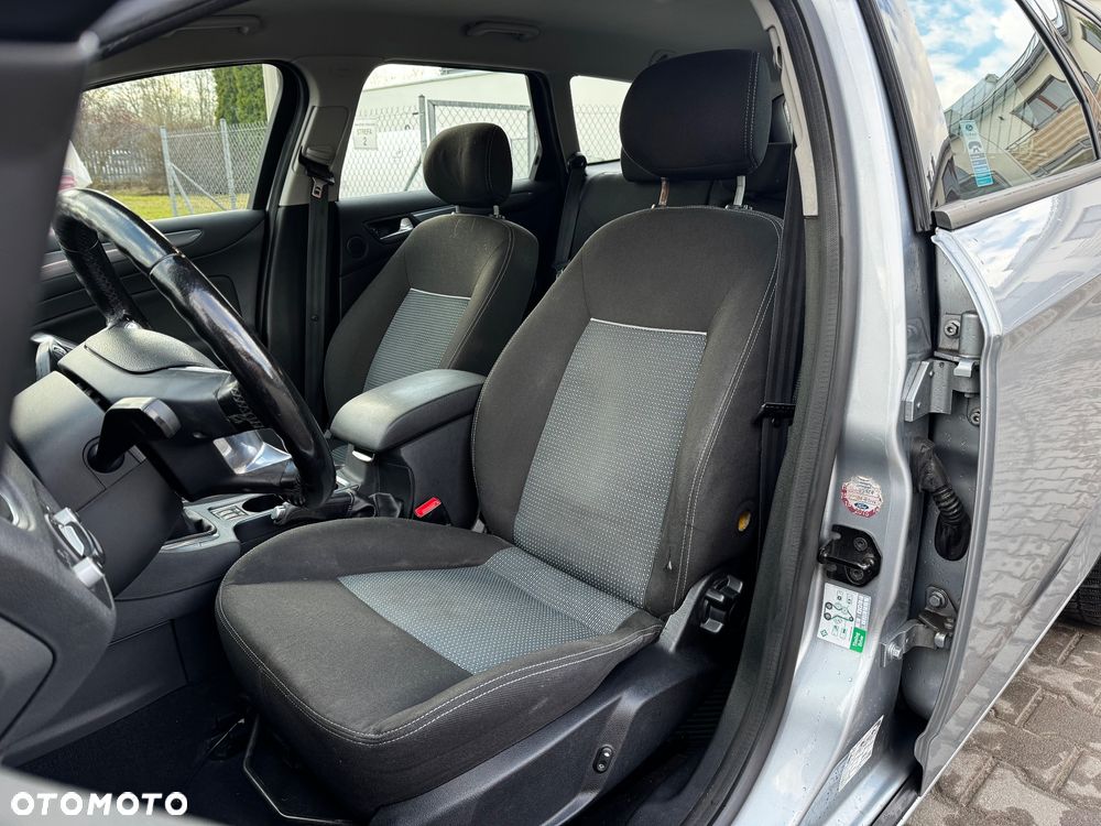 Ford Mondeo 1.6 Gold X - 15