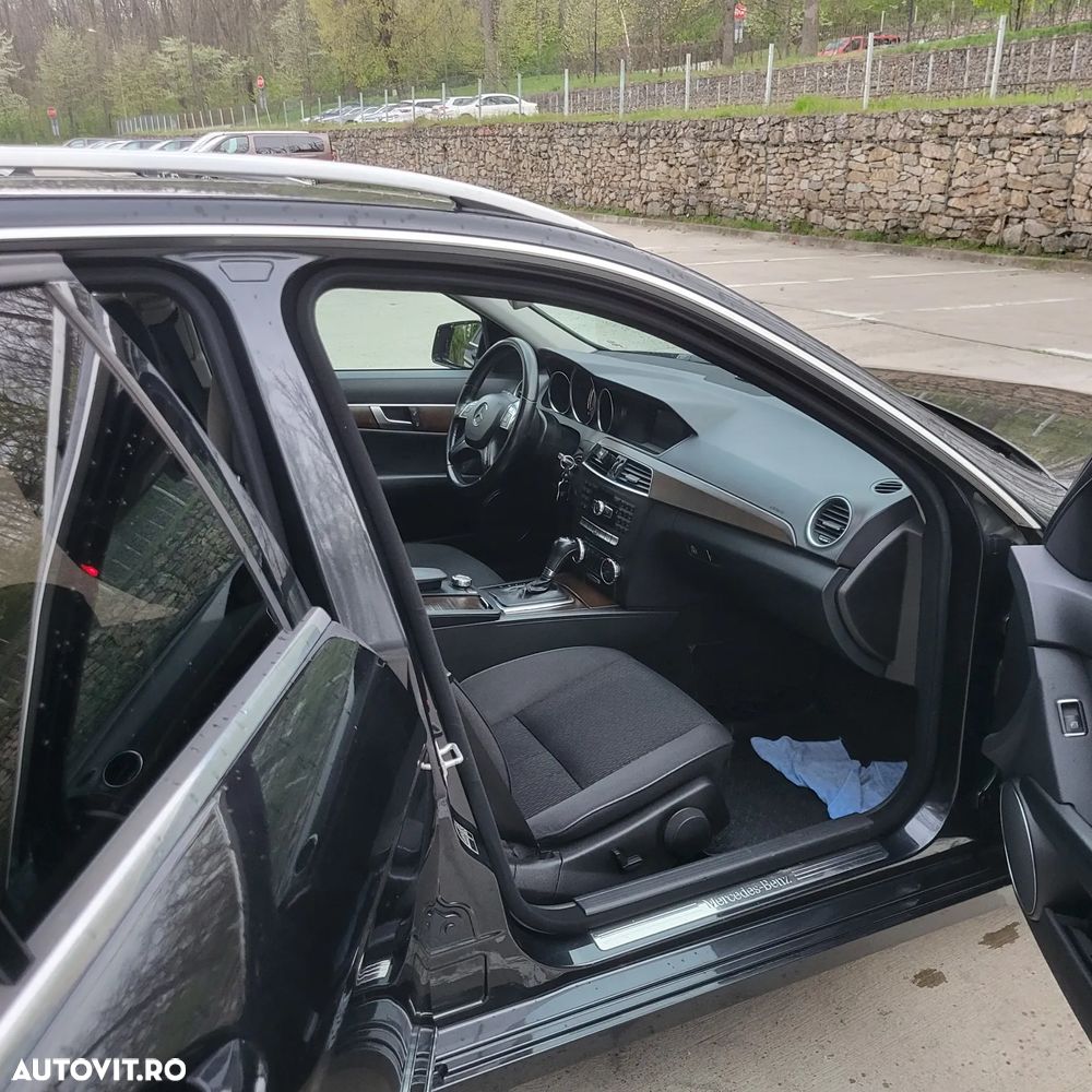 Mercedes-Benz C 180 CDI DPF (BlueEFFICIENCY) 7G-TRONIC - 19