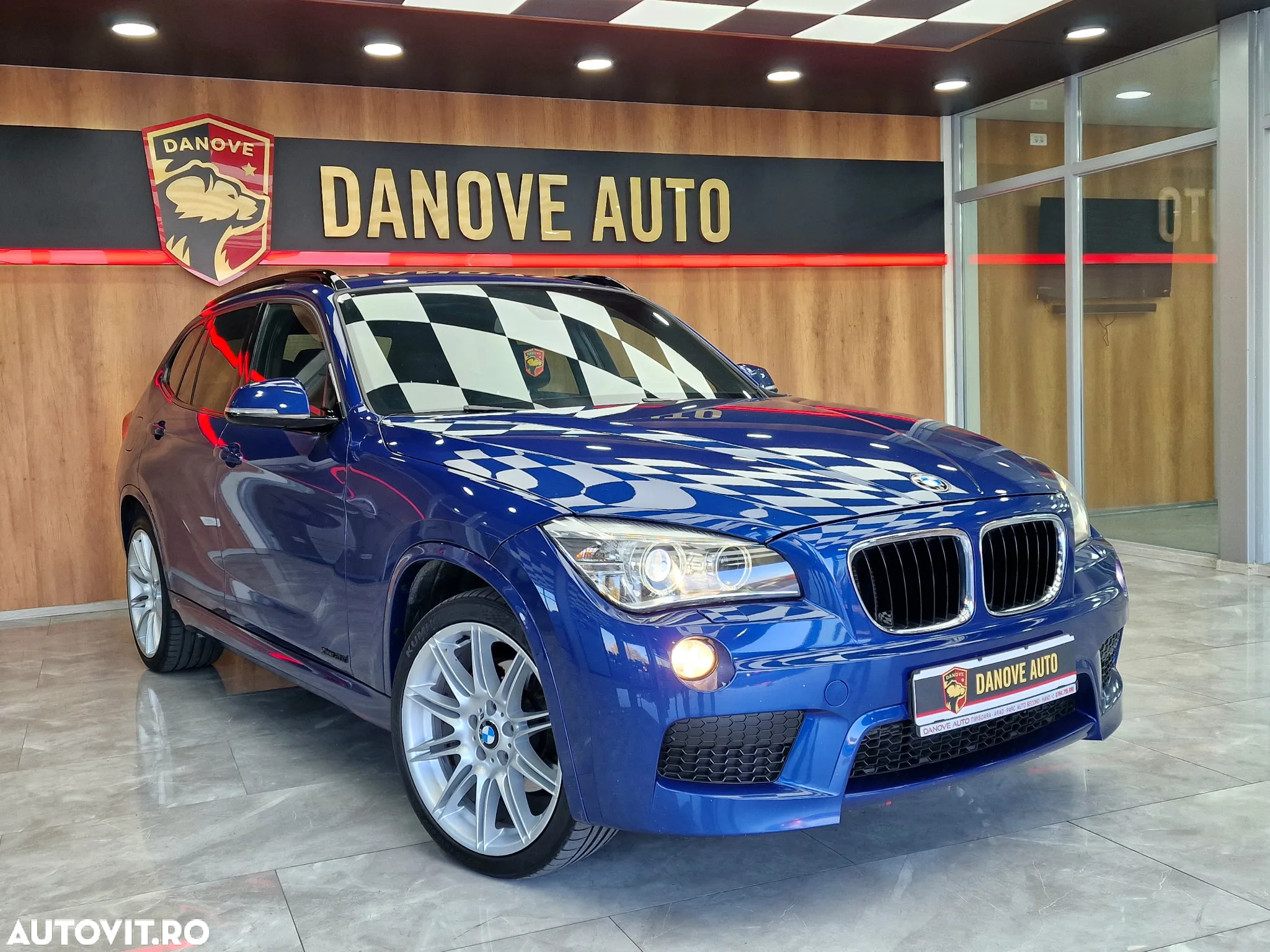 BMW X1 xDrive20d Aut. Sport Line - 3