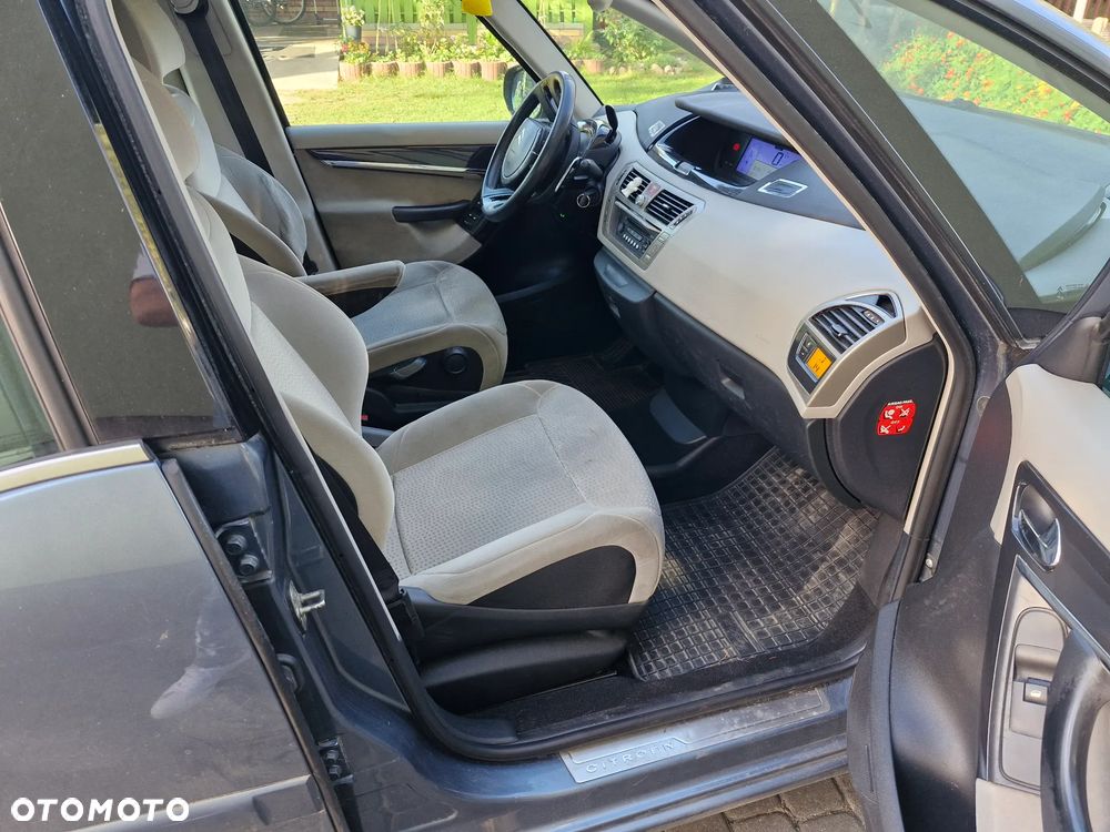 Citroën C4 Picasso 2.0 16V EGS6 Tendance - 3