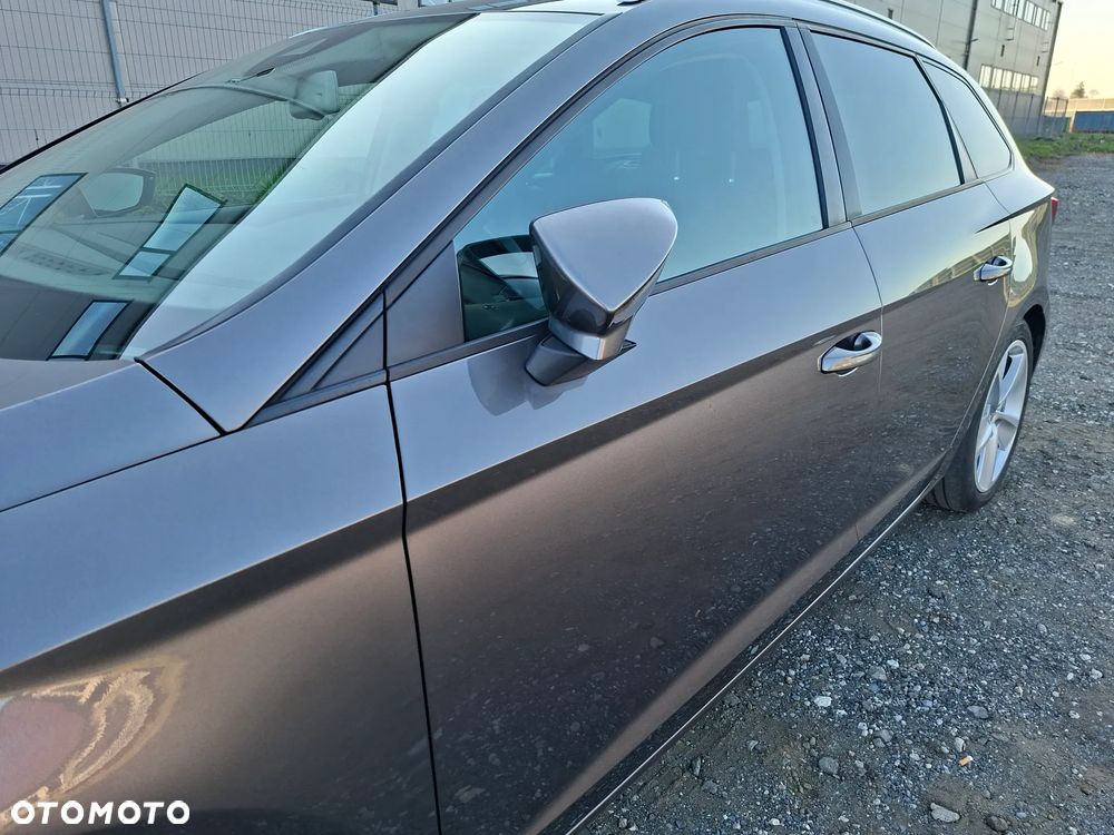 Seat Leon 1.6 TDI ECOMOTIVE Reference S&S - 10