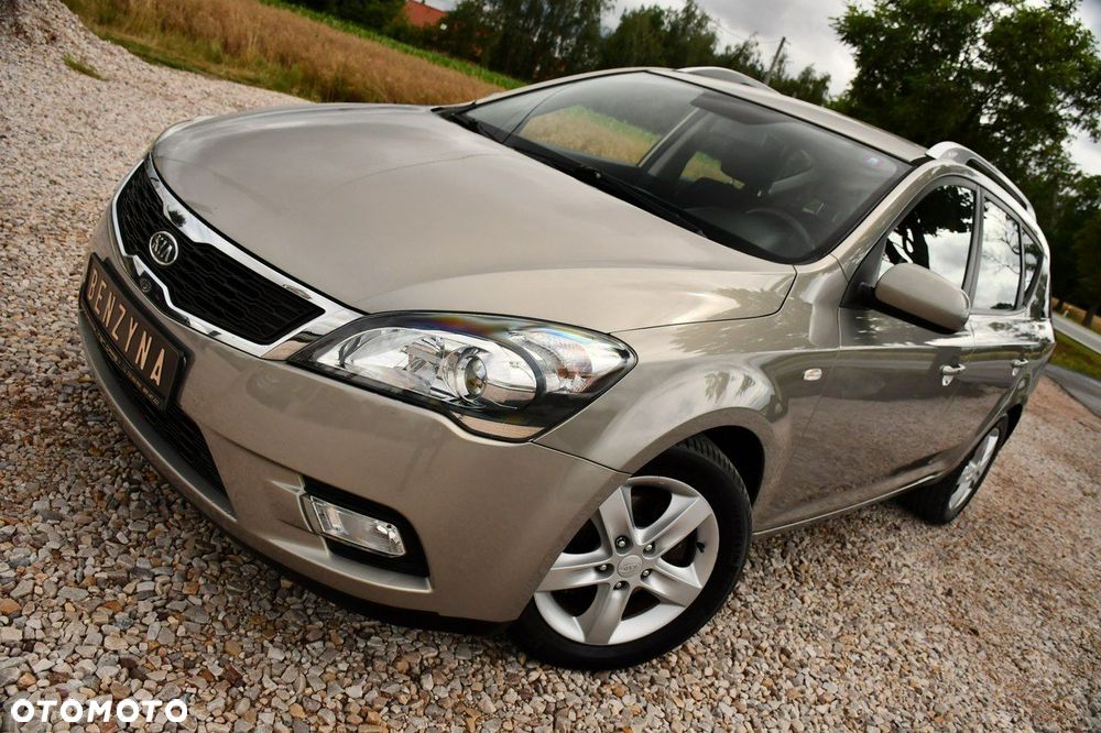 Kia Ceed - 6