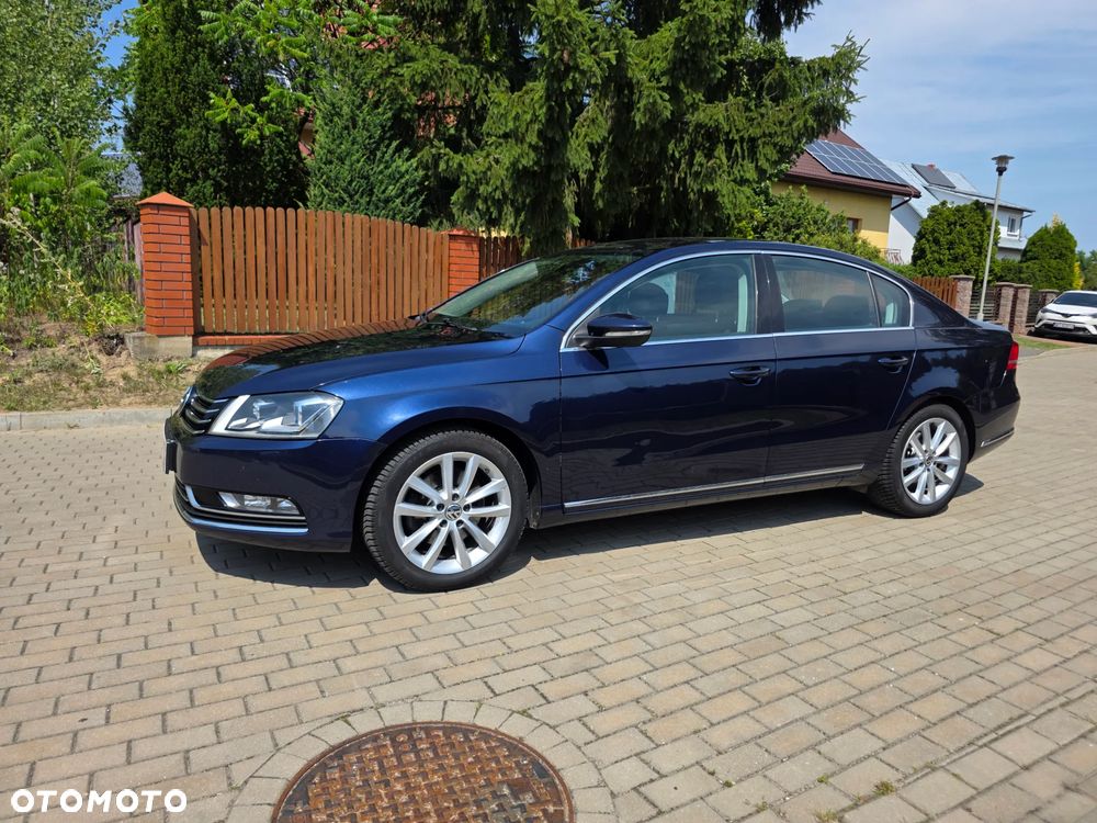 Volkswagen Passat 2.0 TDI 4Mot Highline DSG - 12