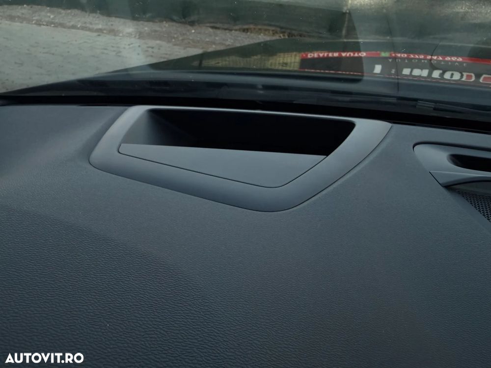 Volvo S60 T8 Recharge AWD Geartronic RDesign - 7