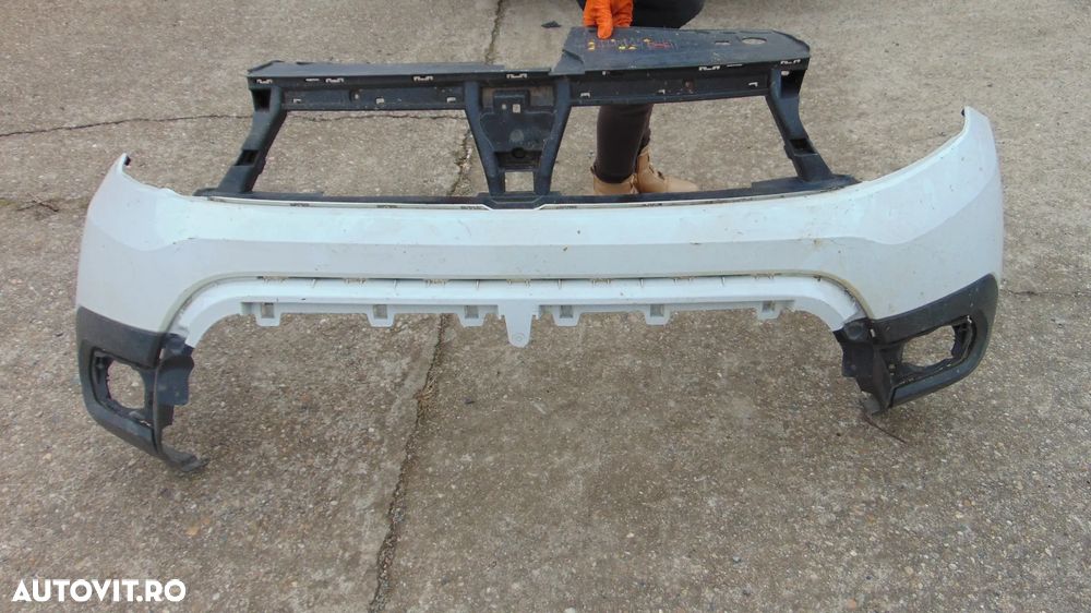 Bara fata Dacia Duster  2 an 2018 cod 620221776R - 2