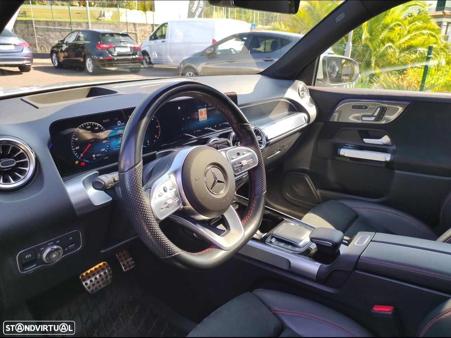 Mercedes-Benz GLB 220 d 4Matic AMG Line - 10