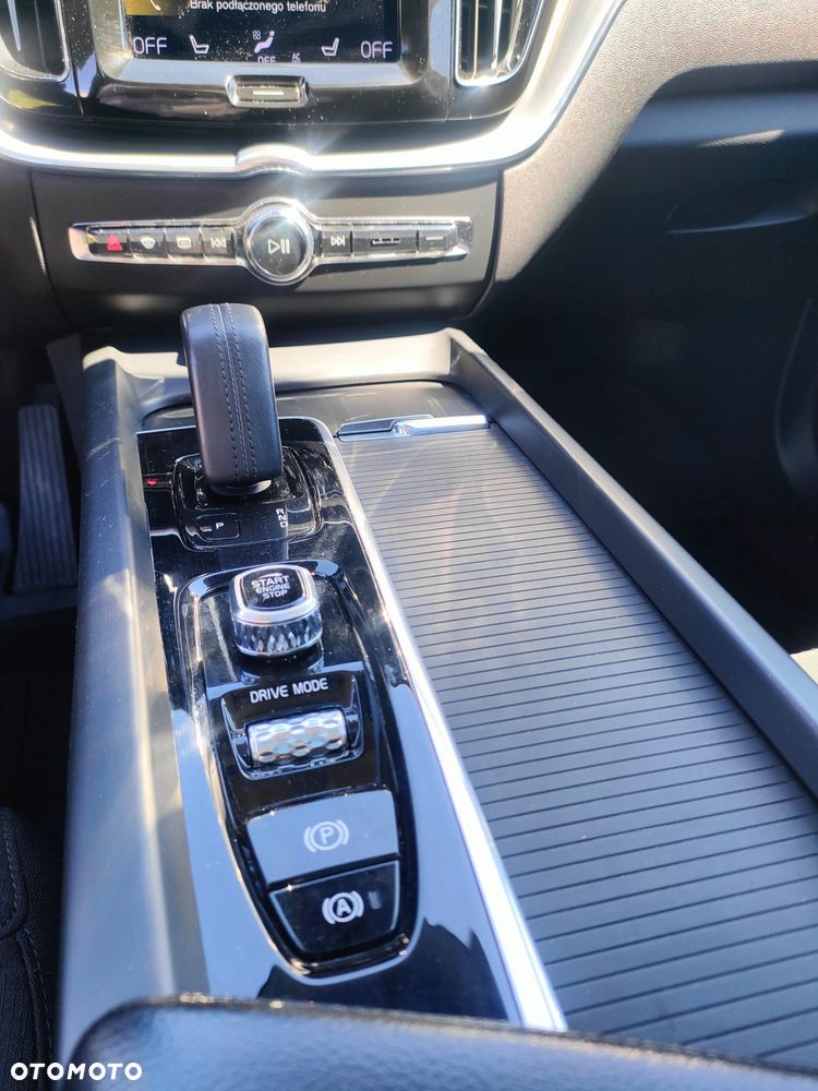 Volvo XC 60 B4 B Inscription - 15