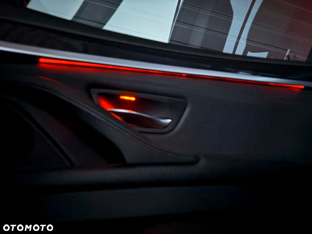 BMW Seria 5 - 26