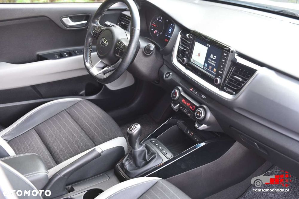 Kia Stonic - 25