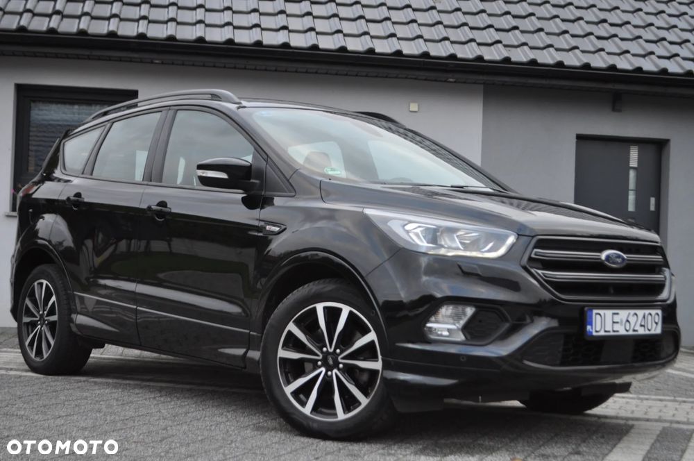 Ford Kuga 2.0 TDCi 2x4 ST-Line - 24