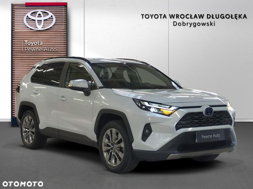 Toyota RAV4 - 1