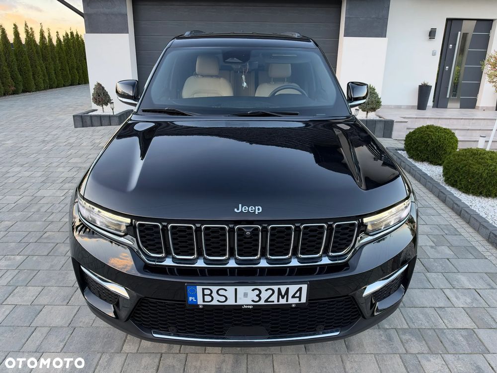 Jeep Grand Cherokee - 15