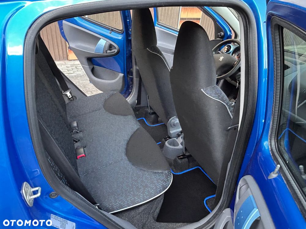 Peugeot 107 1.0 Urban Move - 17
