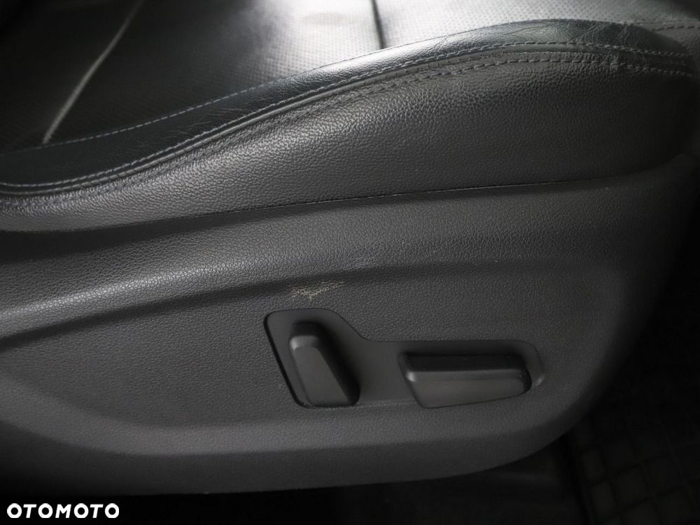 Hyundai Tucson 2.0 CRDI Premium 4WD - 40