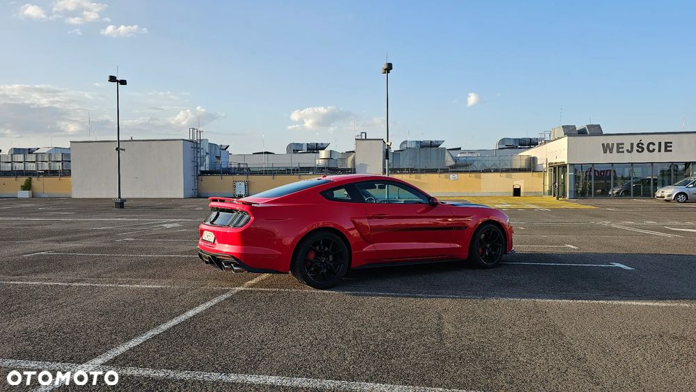 Ford Mustang - 18