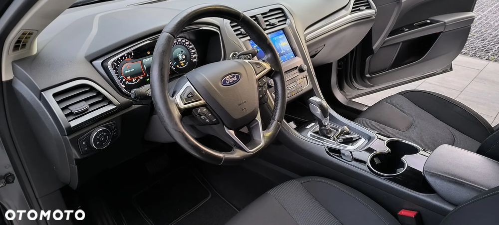 Ford Mondeo 2.0 EcoBlue Titanium - 12