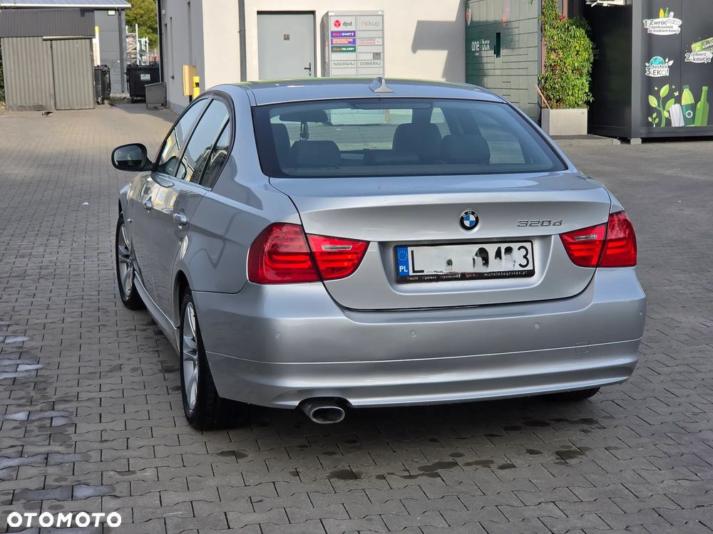BMW Seria 3 320d - 6