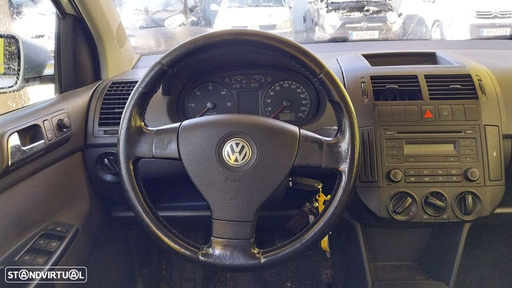 VW Polo 1.4 TDi Trendline - 16