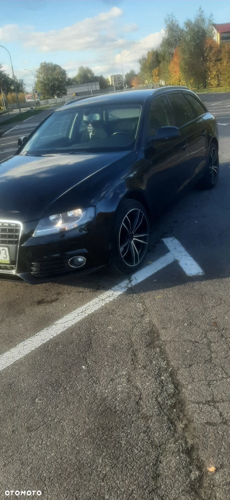 Audi A4 Avant 2.0 TDI - 8