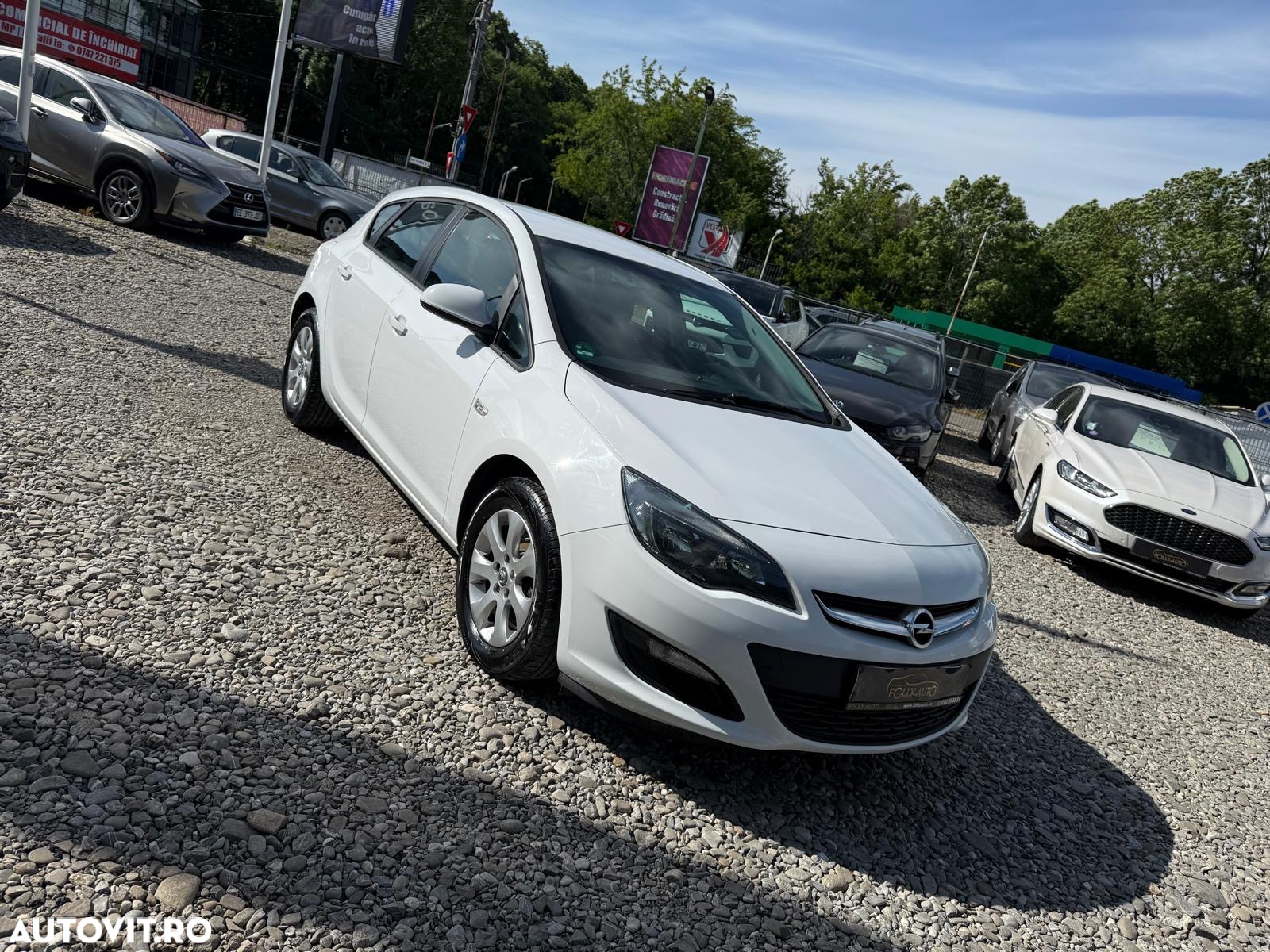 Opel Astra 1.6 CDTI DPF ecoFLEX Start/Stop Style - 2