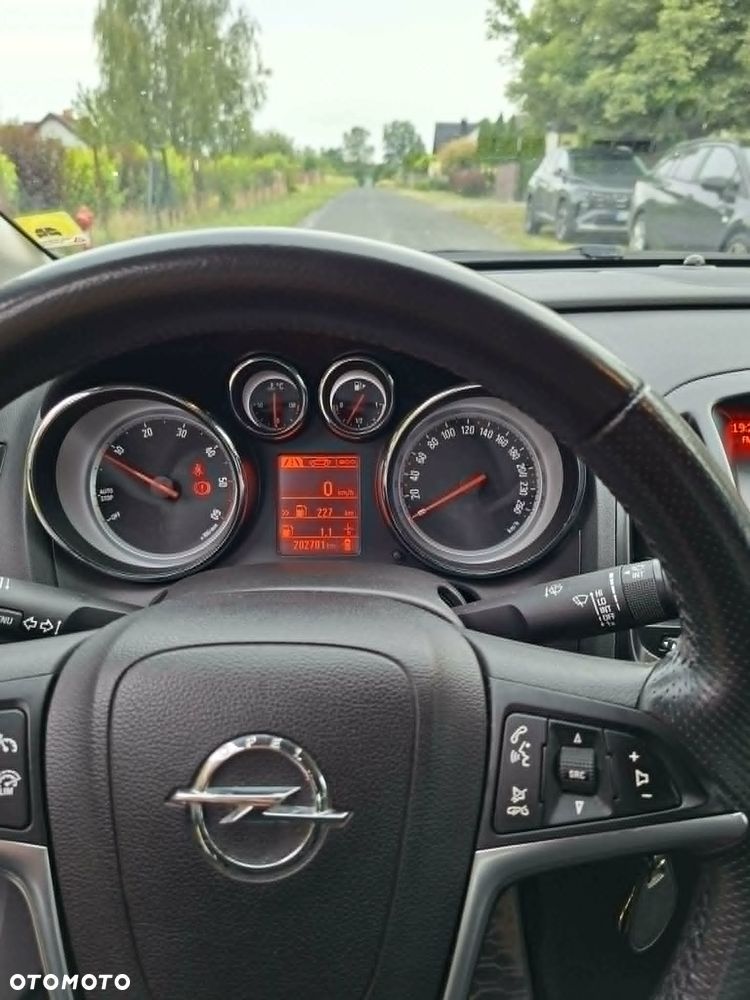 Opel Astra 1.6 CDTI Essentia S&S - 7