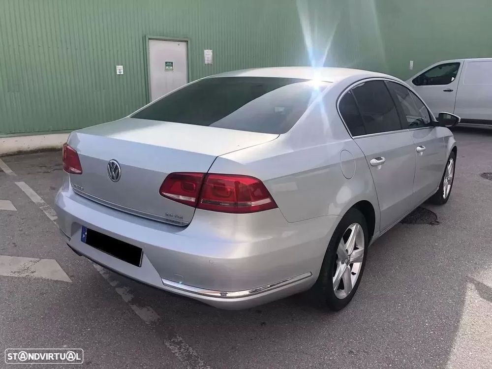 VW Passat 2.0 TDI Highline - 3