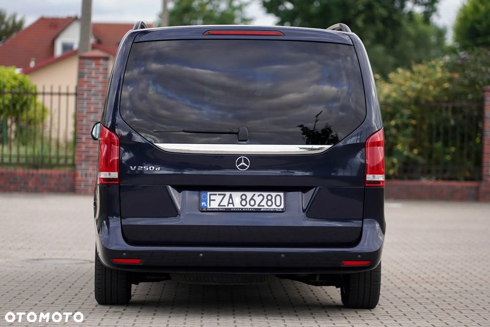 Mercedes-Benz Klasa V 250 (BlueTEC) d Avantgarde 7G-Tronic (d³ugi) - 6
