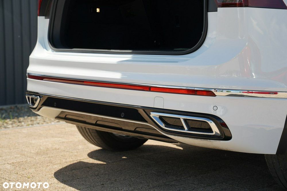 Volkswagen Tiguan - 16