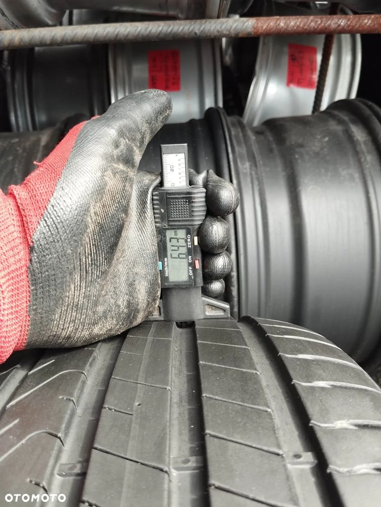 Opony letnie Pirelli Cinturato P7 235 40 19 96 W rant 2szt. - 4